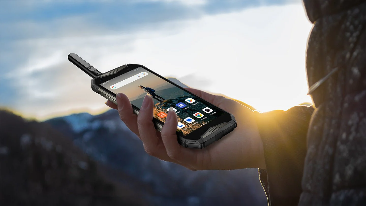 HX-Z6 Alpine 5.6-Inch UHF DMR Smartphone Navigator Including Hema Nav - Image 9